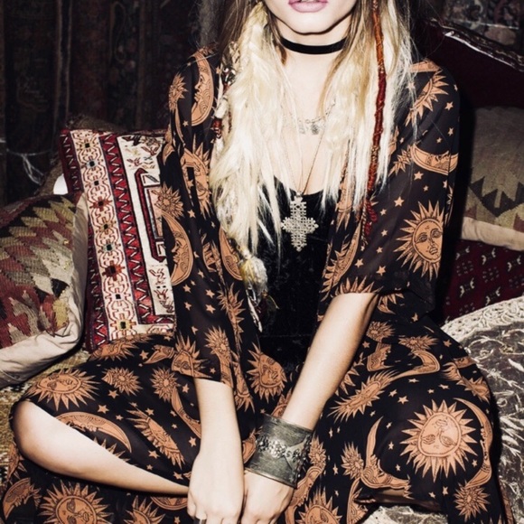 Celestial Sun Moon Kimono - Picture 2 of 8